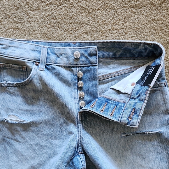 Express Light Blue Distressed Jean Shorts Button Fly High Rise Cotton Sz 2 NWT - Picture 2 of 14